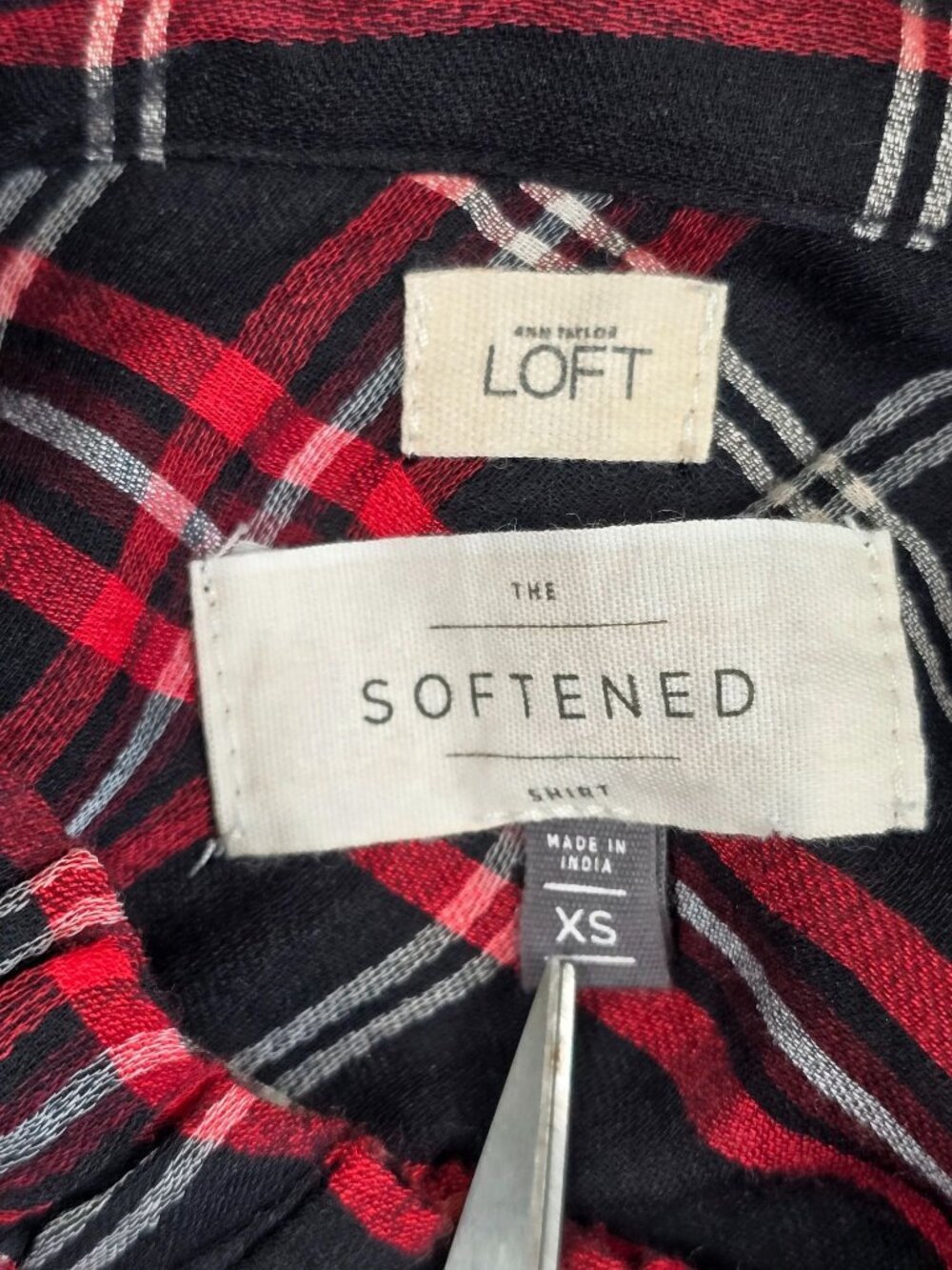Ann Taylor Loft The Softened XS Black & Red Tartan Plaid Long Sleeve Shirt - Picture 2 of 5